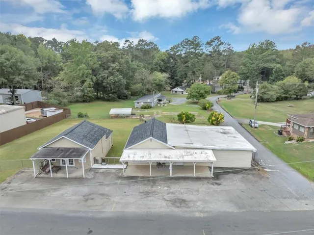 $450,000 | 6071 North Main Street Southeast, Acworth, GA 30101