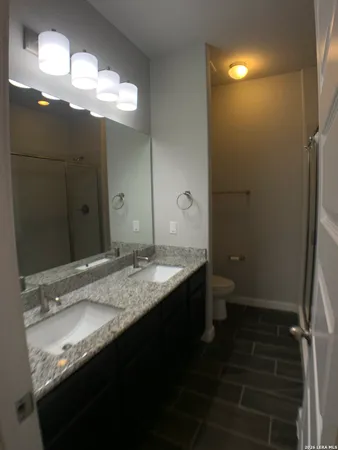 $1,695 | 354 Creekside Curve, New Braunfels, TX 78130