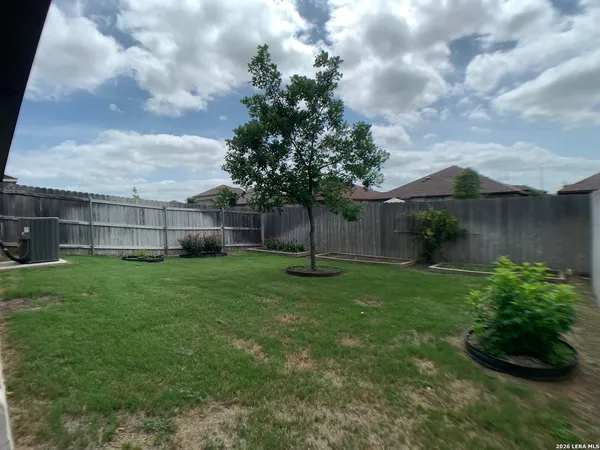$1,695 | 354 Creekside Curve, New Braunfels, TX 78130