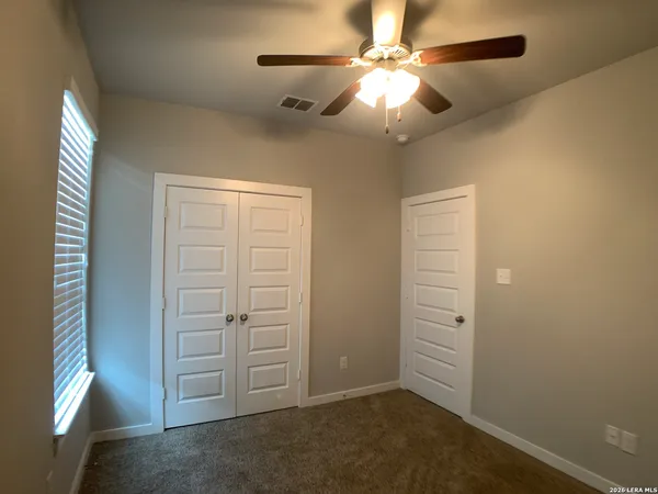 $1,695 | 354 Creekside Curve, New Braunfels, TX 78130