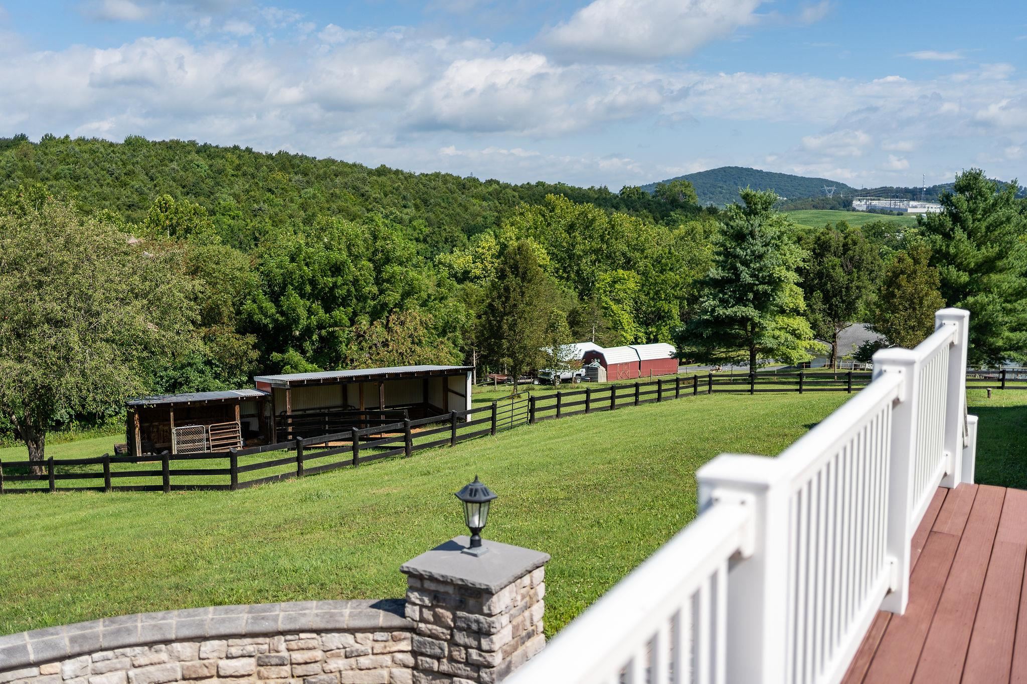 308 Stonewall Road Weyers Cave, VA 24486 - Photo 17 of 71