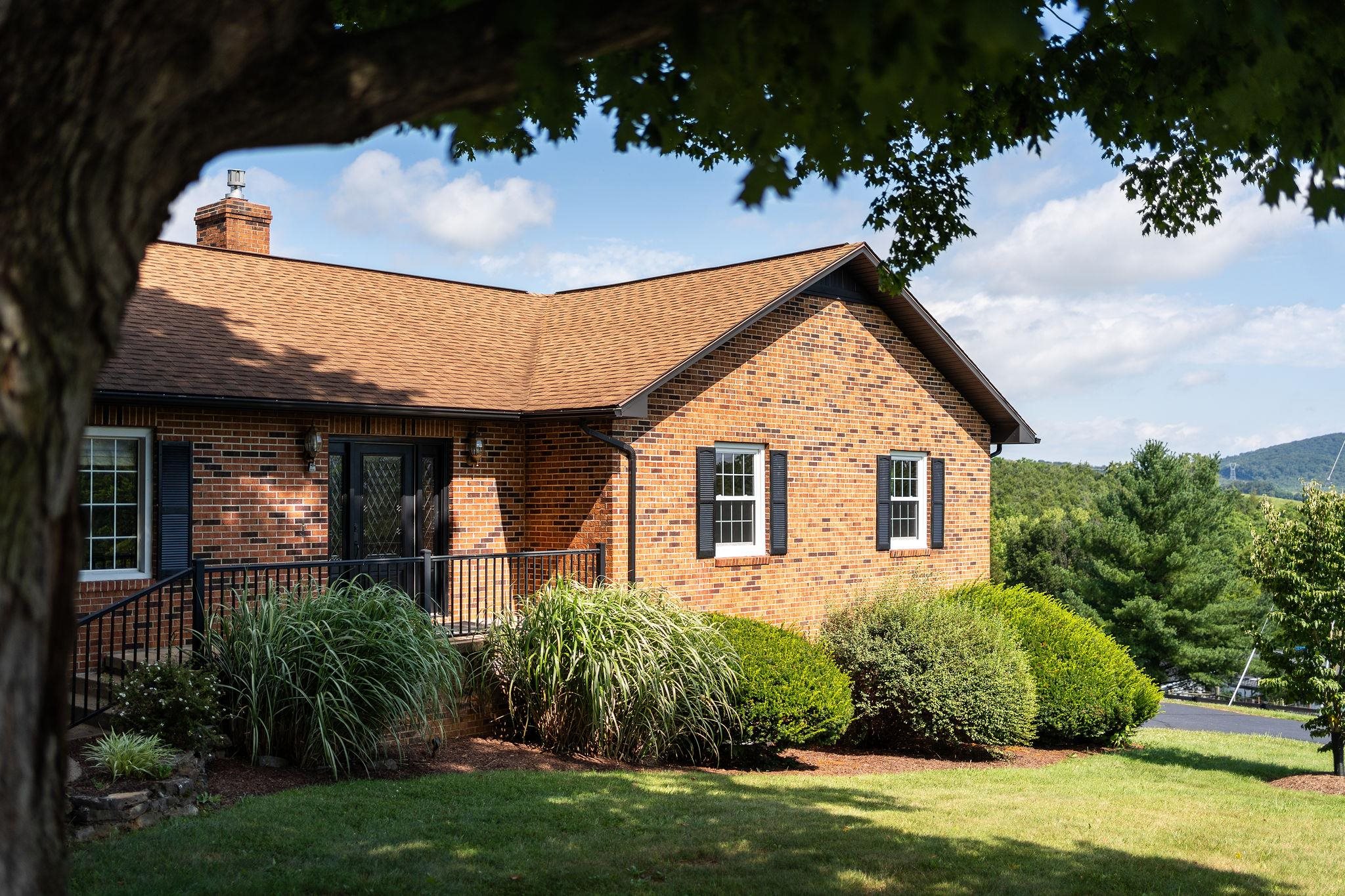 308 Stonewall Road Weyers Cave, VA 24486 - Photo 8 of 71