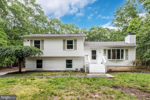 $360,000 | 815 Berrywood Lane, Absecon, NJ 08205