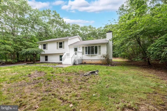 $360,000 | 815 Berrywood Lane, Absecon, NJ 08205