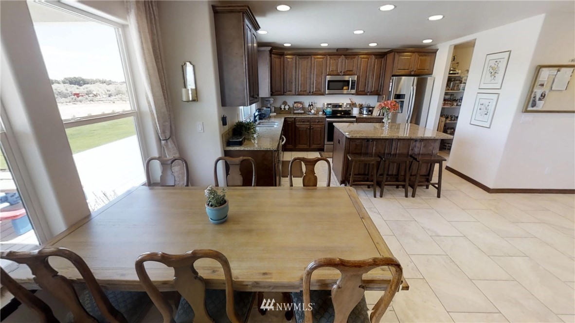 5625 Rd J.4 Northeast Moses Lake, WA 98837 - Photo 12 of 24 Gallery Image 12