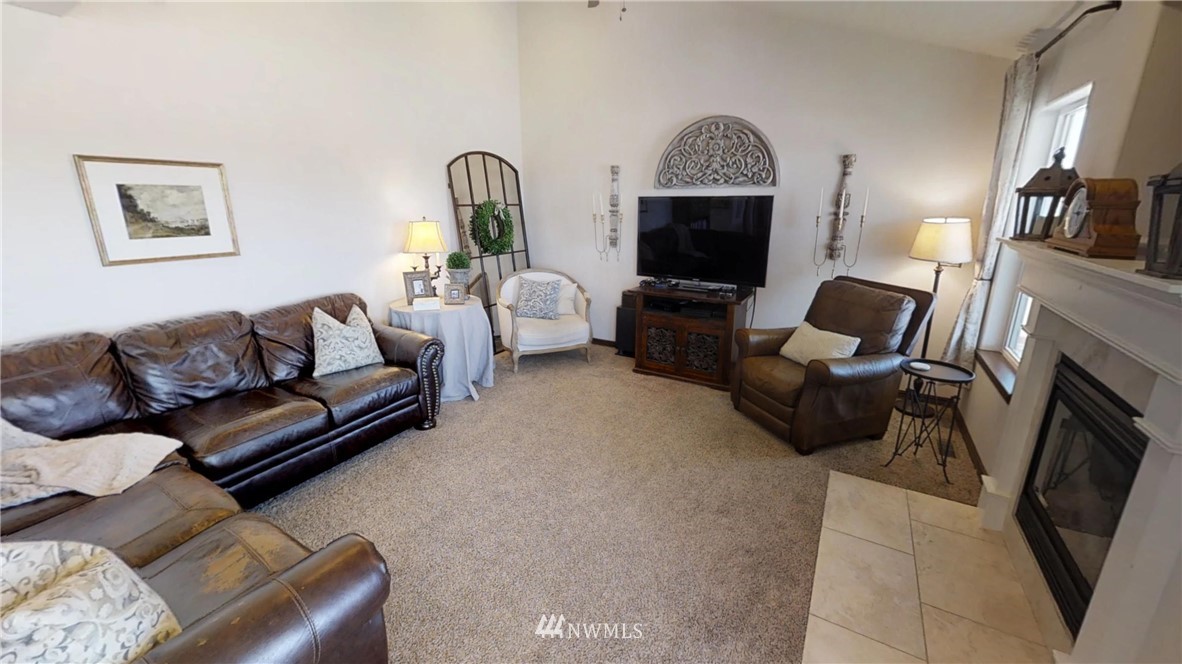 5625 Rd J.4 Northeast Moses Lake, WA 98837 - Photo 15 of 24 Gallery Image 15