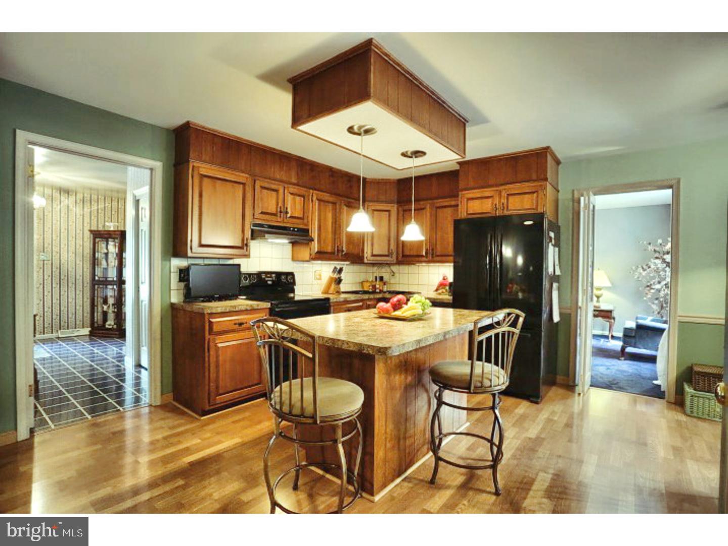 703 Broadcasting Road Wyomissing, PA 19610 - Photo 2 of 25 Gallery Image 2
