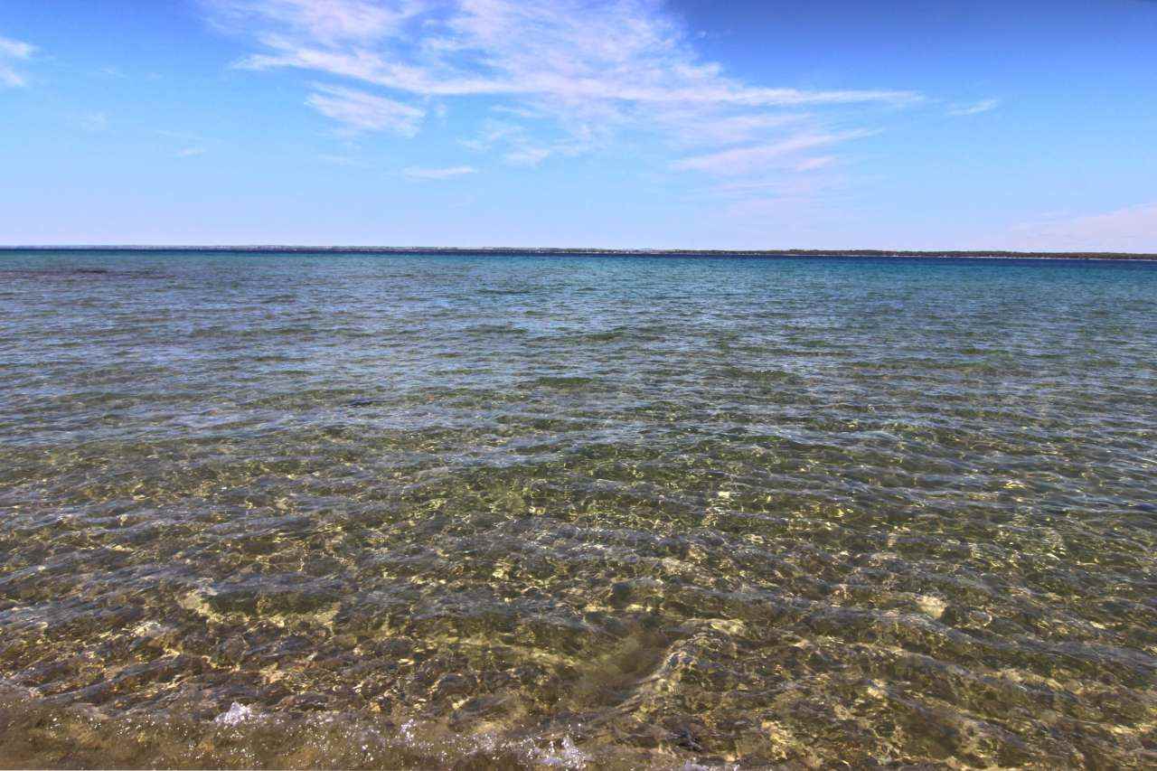 13544 Bluff Road Traverse City, MI 49686 - Photo 35 of 59 1841301-34.JPG