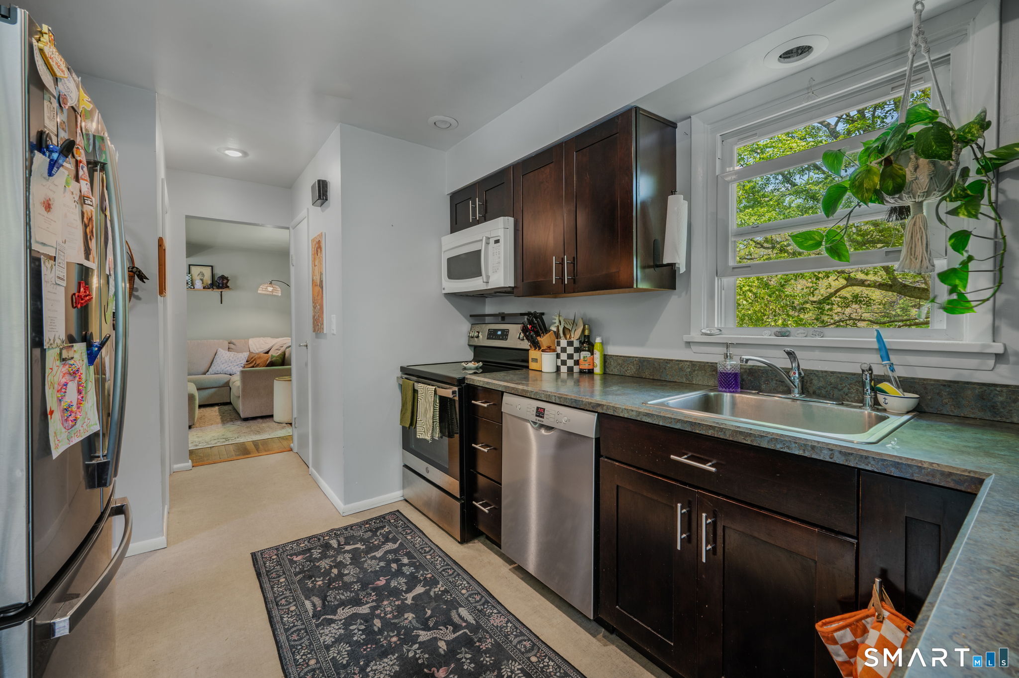 148 Flanders Road Stonington, CT 06378 - Photo 14 of 31