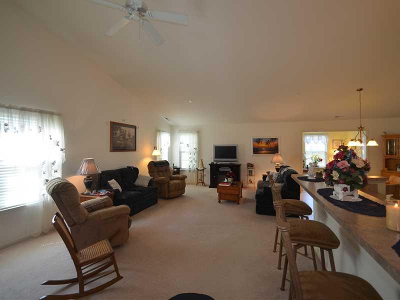 6158 Riva Ridge Drive Indianapolis, IN 46237 - Photo 5 of 24 Gallery Image 5