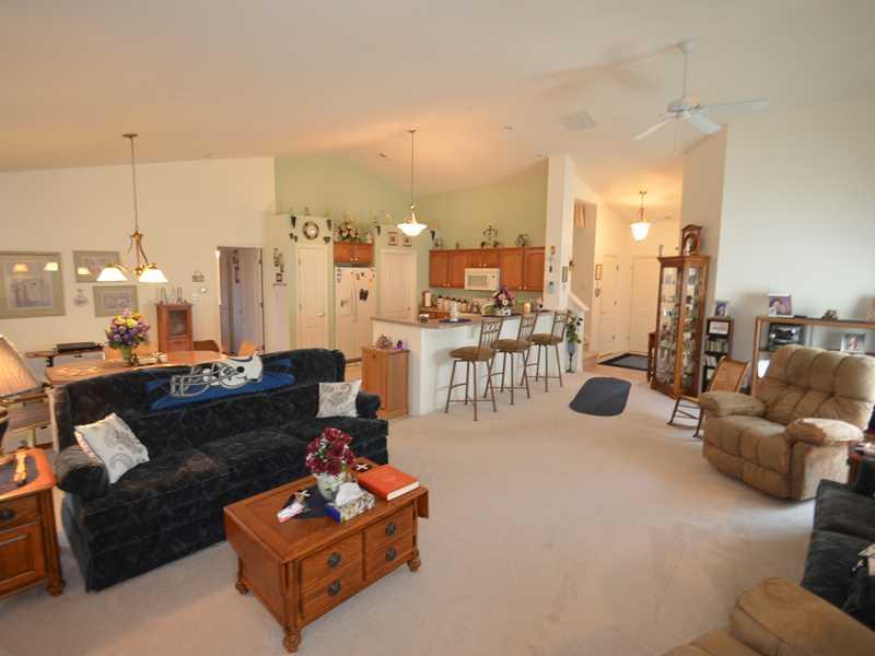 6158 Riva Ridge Drive Indianapolis, IN 46237 - Photo 6 of 24 Gallery Image 6