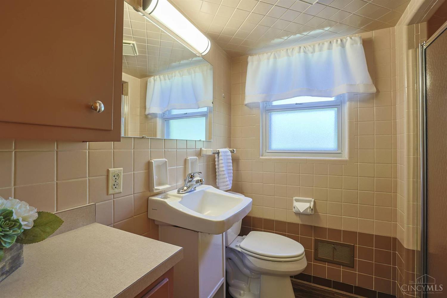 8161 Cox Road West Chester, OH 45069 - Photo 28 of 49 Gallery Image 28
