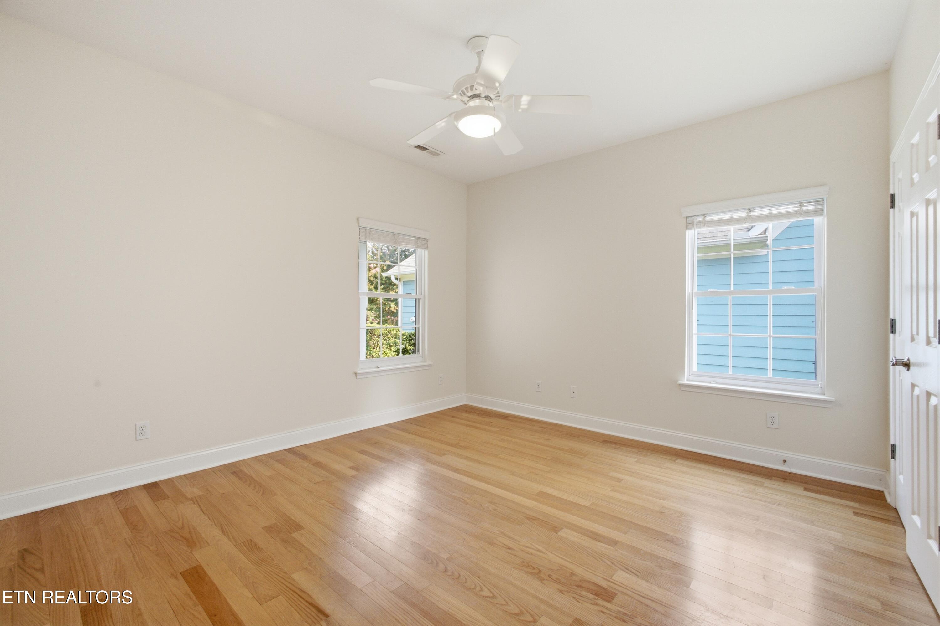 147 Liberty Court Oak Ridge, TN 37830 - Photo 10 of 33 SPOT5383