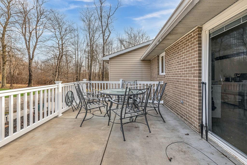 252 C Engle Road Industry, PA 15052 - Photo 7 of 25