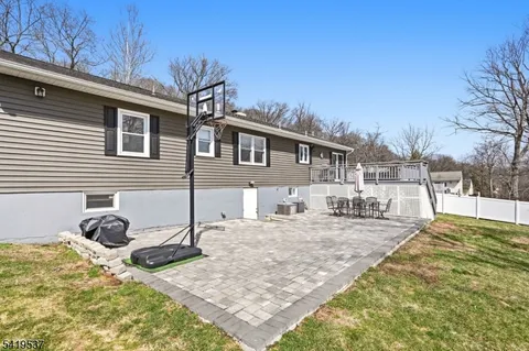 $749,000 | 28 Raynor Road, Morristown, NJ 07960