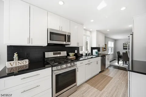 $749,000 | 28 Raynor Road, Morristown, NJ 07960