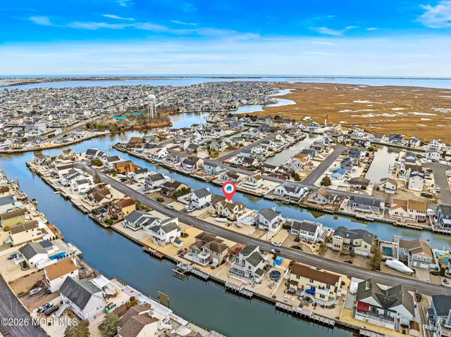 $1,199,999 | 176 Peter Road, Manahawkin, NJ 08050