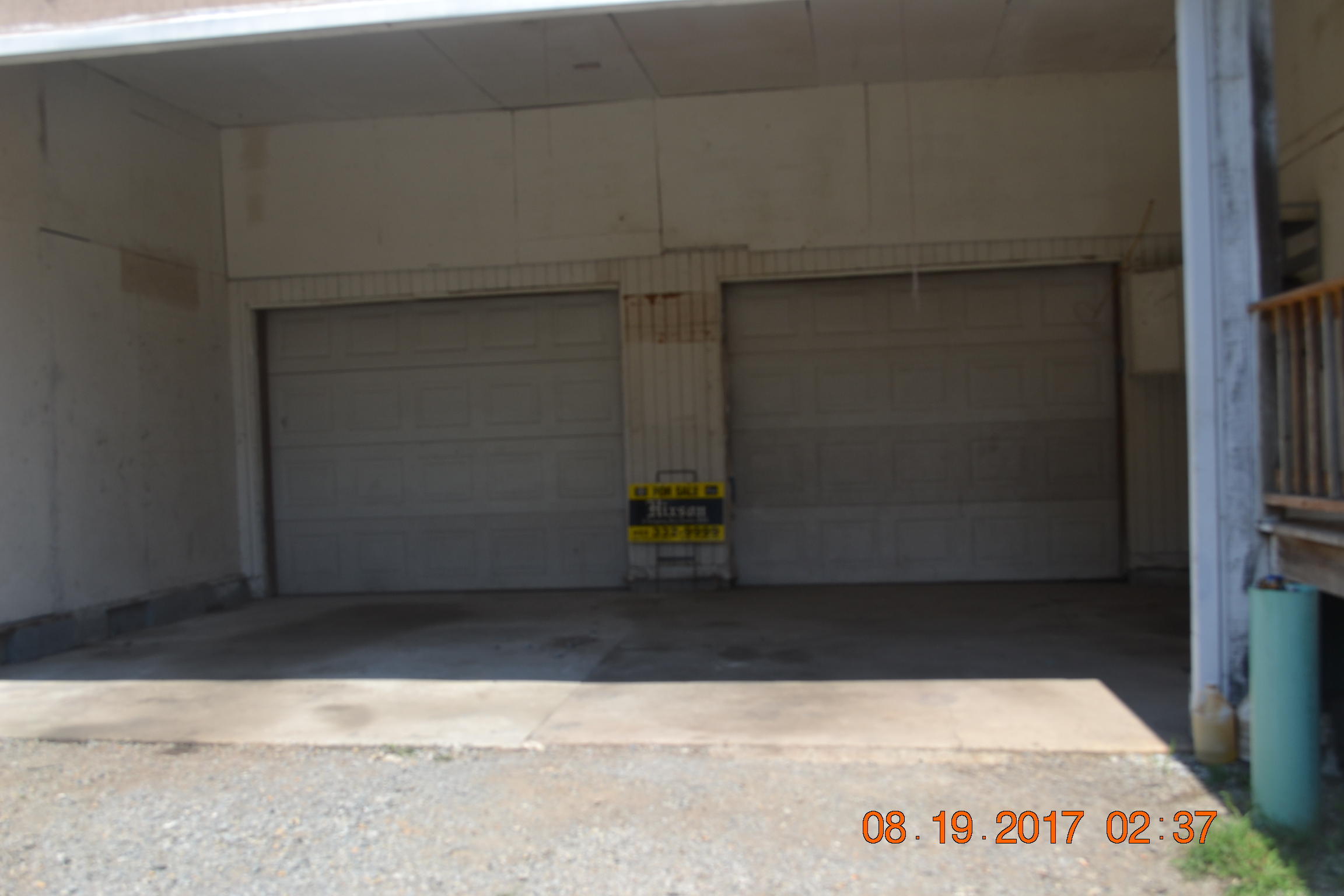 11915 Back Valley Road Soddy Daisy, TN 37379 - Photo 2 of 65 CP&GARAGES