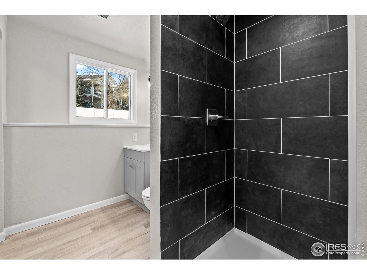 913 50th Avenue Greeley, CO 80634 - Photo 18 of 37