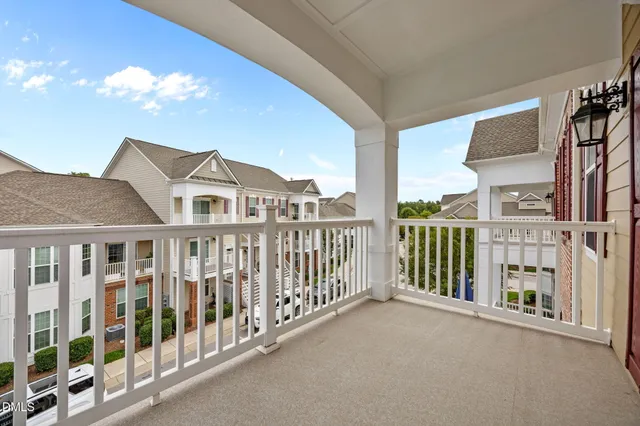 $375,000 | 10529 Sablewood Drive, Unit 112, Raleigh, NC 27617