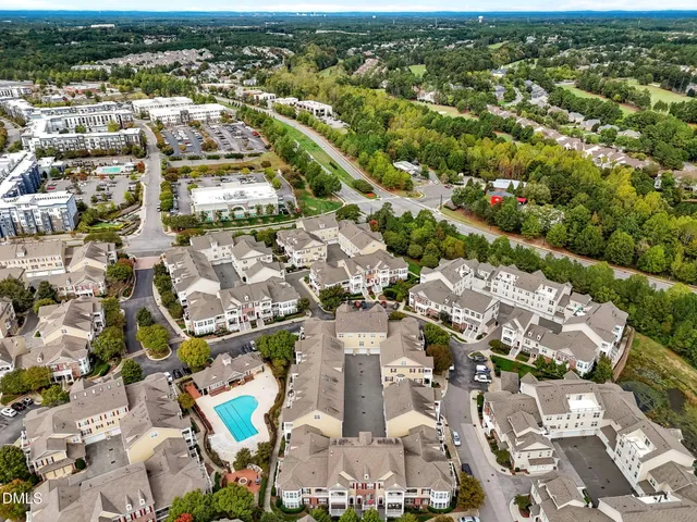 $375,000 | 10529 Sablewood Drive, Unit 112, Raleigh, NC 27617
