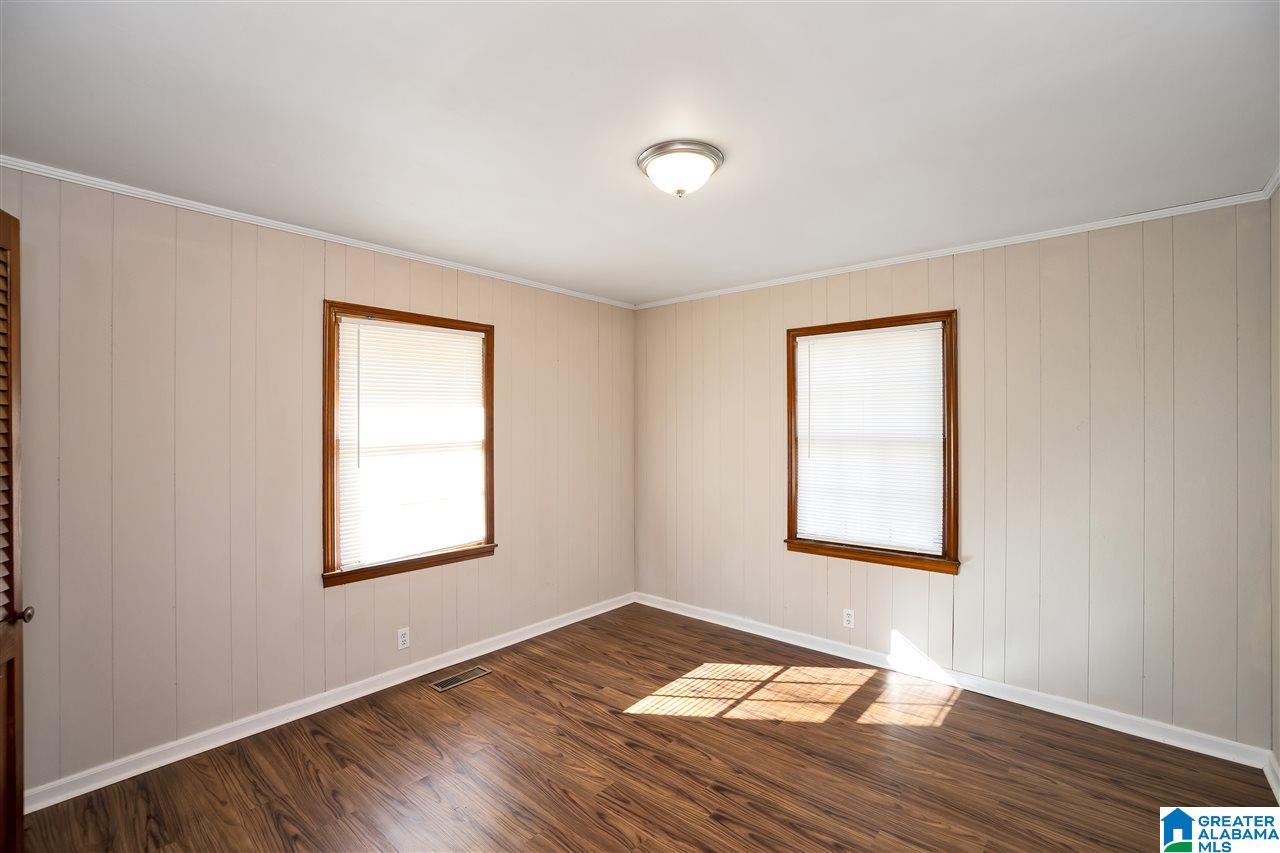 262 Logan Street Sylacauga, AL 35150 - Photo 5 of 13