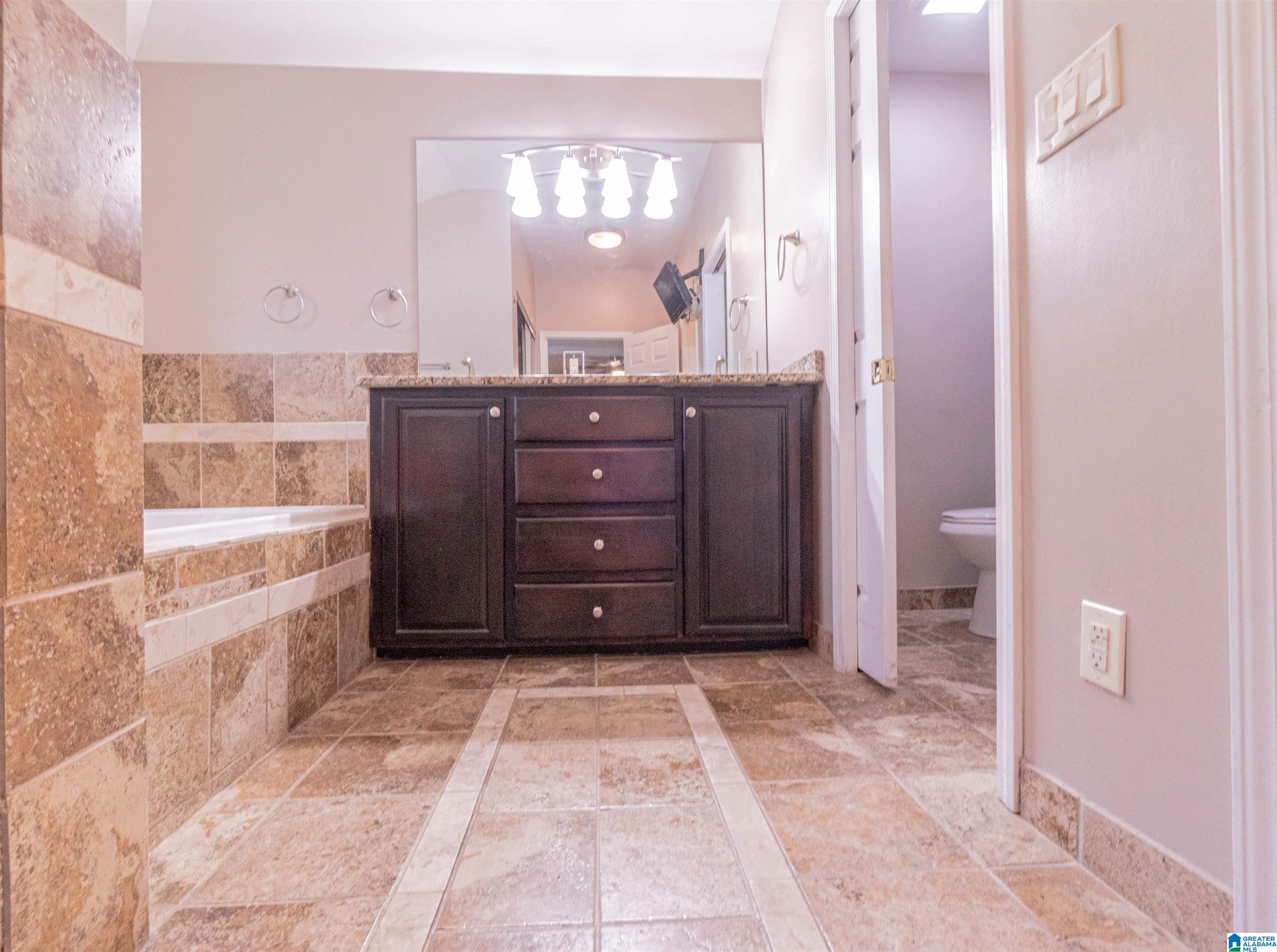 4022 Riviera Road Montgomery, AL 36108 - Photo 16 of 36 Gallery Image 16