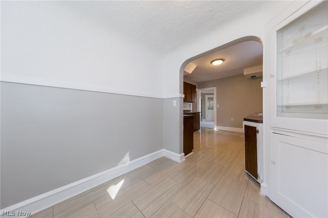 3526 Cedarbrook Road Cleveland, OH 44118 - Photo 12 of 35