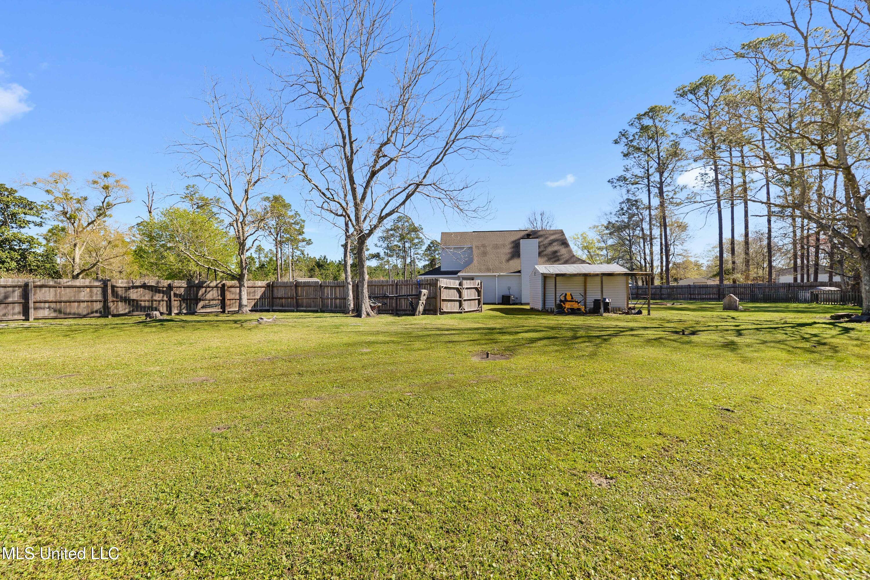 7124 Smith Road Long Beach, MS 39560 - Photo 24 of 35 024