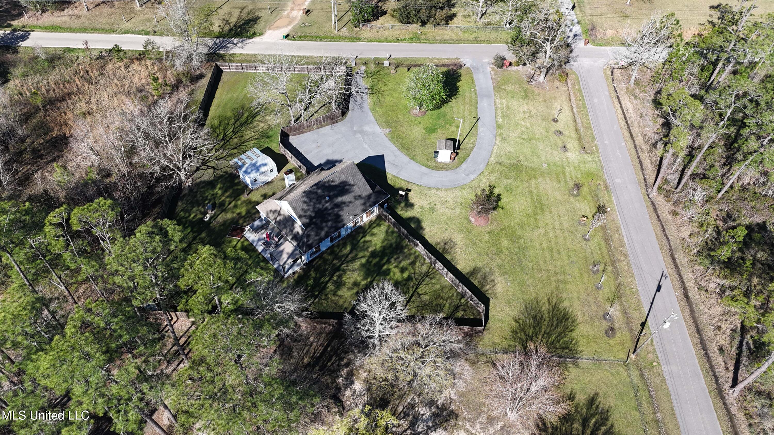 7124 Smith Road Long Beach, MS 39560 - Photo 31 of 35 031