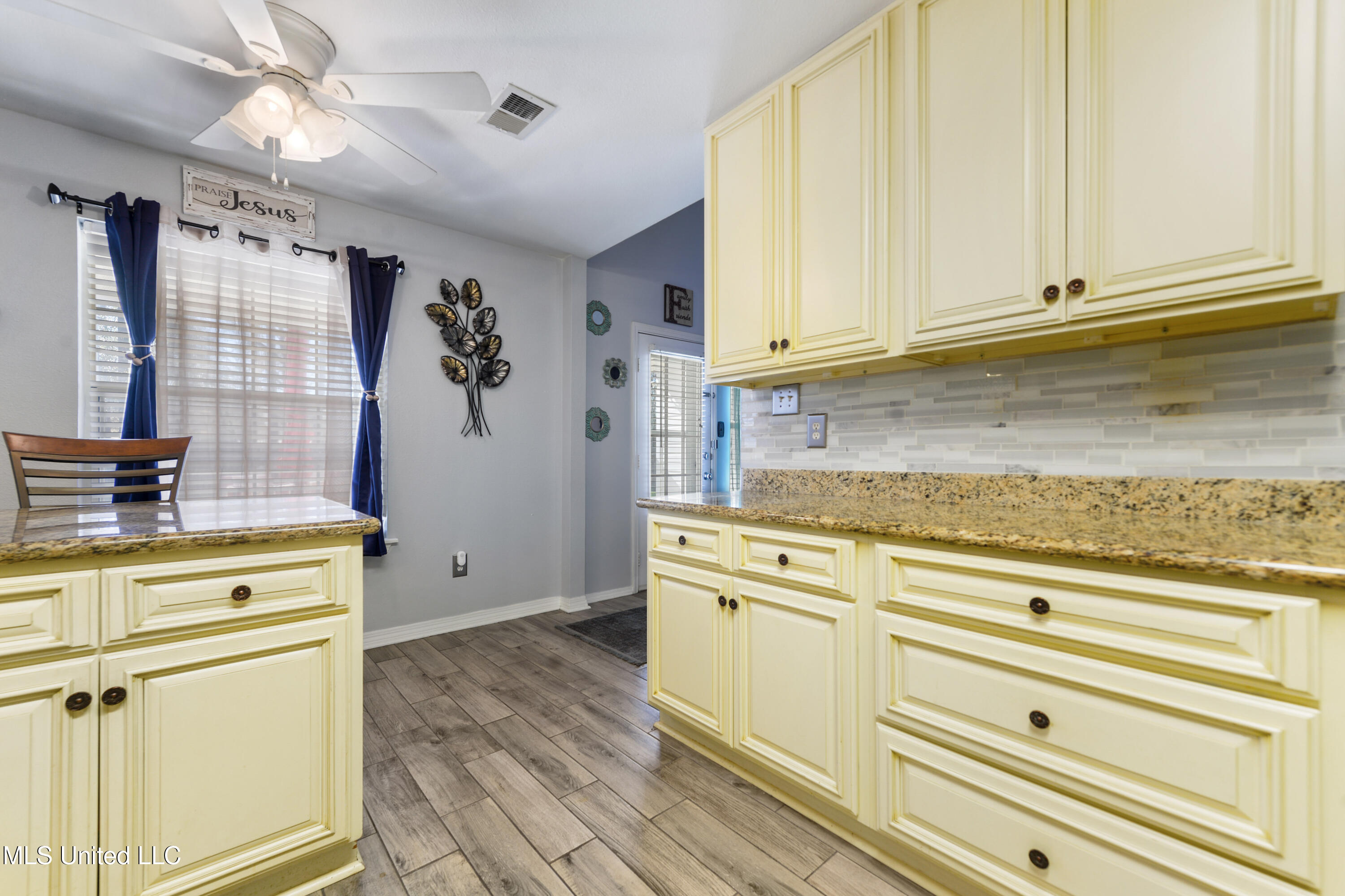 7124 Smith Road Long Beach, MS 39560 - Photo 8 of 35 008