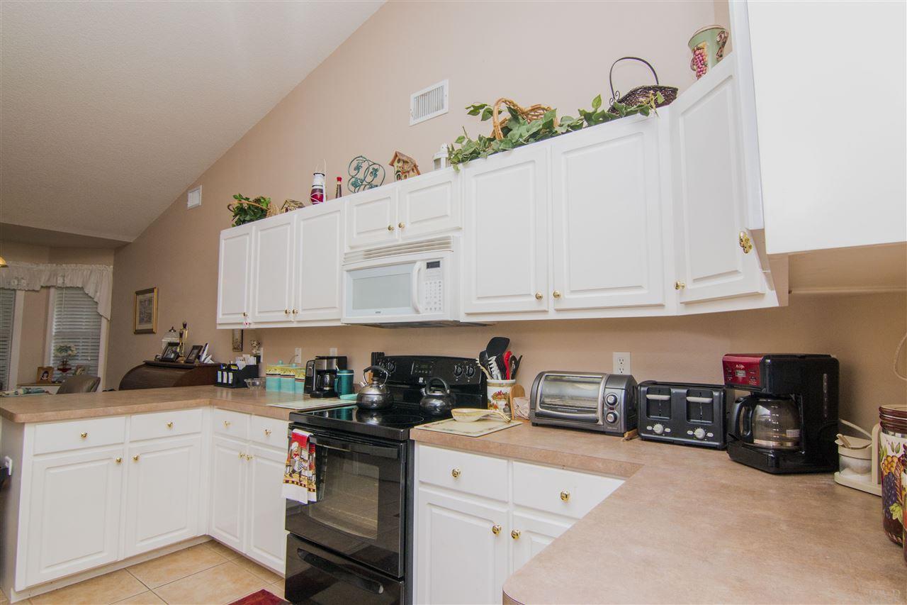 6014 Ridgeview Drive Milton, FL 32570 - Photo 14 of 42