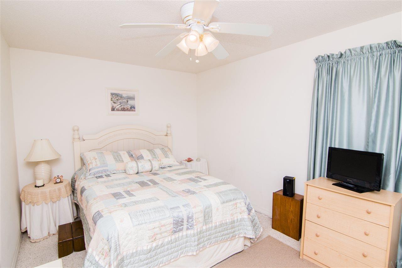 6014 Ridgeview Drive Milton, FL 32570 - Photo 19 of 42