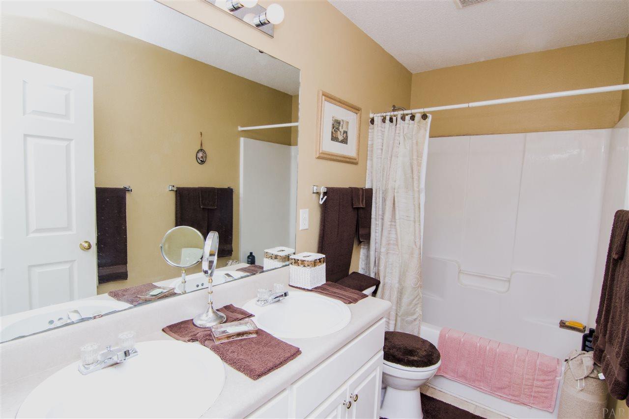 6014 Ridgeview Drive Milton, FL 32570 - Photo 20 of 42