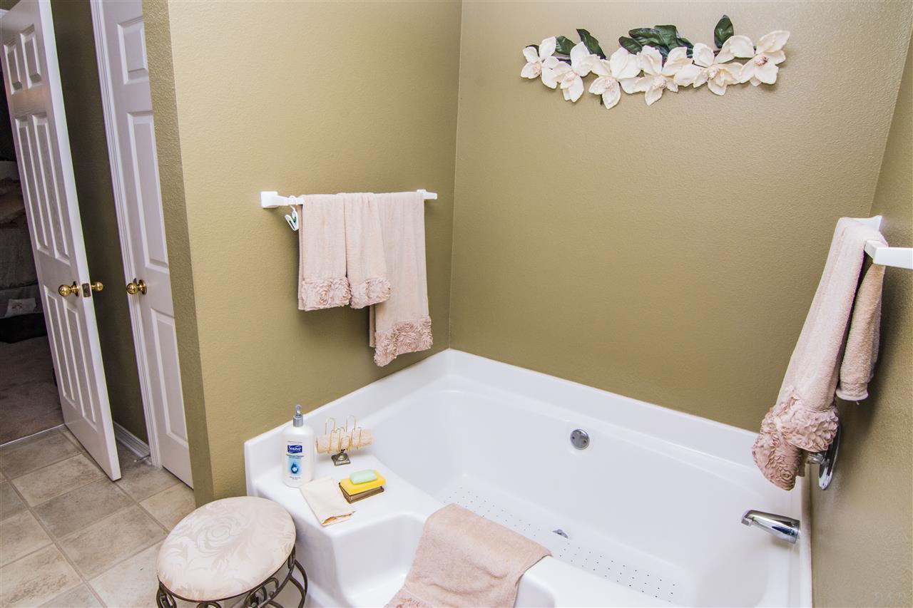 6014 Ridgeview Drive Milton, FL 32570 - Photo 27 of 42