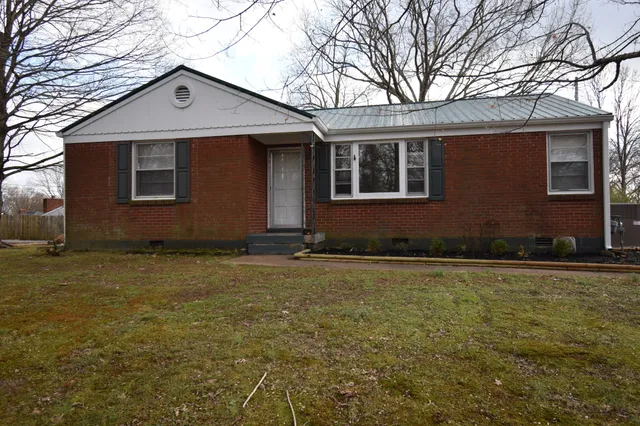 $1,295 | 2028 Montgomery Parkway, Clarksville, TN 37043