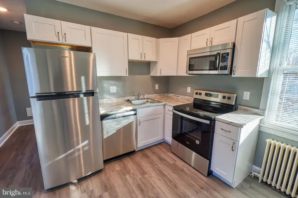 $2,100 | 400 Douglas Street Northeast, Unit 102, Washington, DC 20017