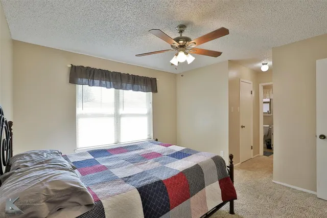 $185,000 | 721 Mistletoe Street, Breckenridge, TX 76424