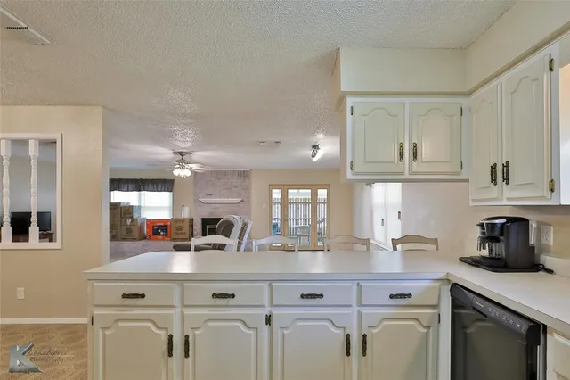 $185,000 | 721 Mistletoe Street, Breckenridge, TX 76424