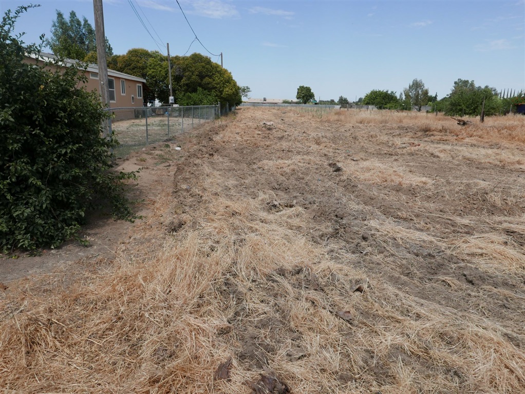22788 Maple Street Chowchilla, CA 93610 - Photo 1 of 6