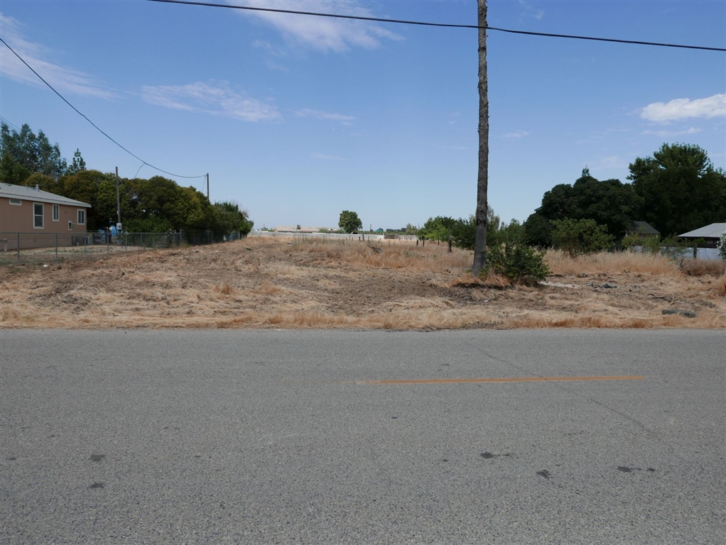 22788 Maple Street Chowchilla, CA 93610 - Photo 5 of 6