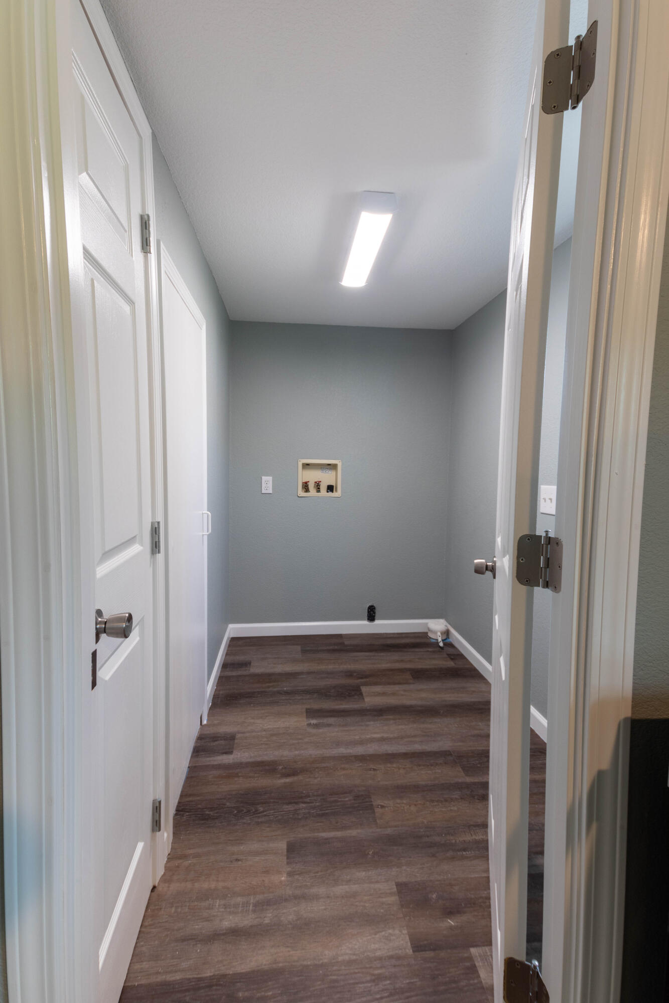 1052 Mill Springs Road New Market, TN 37820 - Photo 14 of 21 Laundry room...
