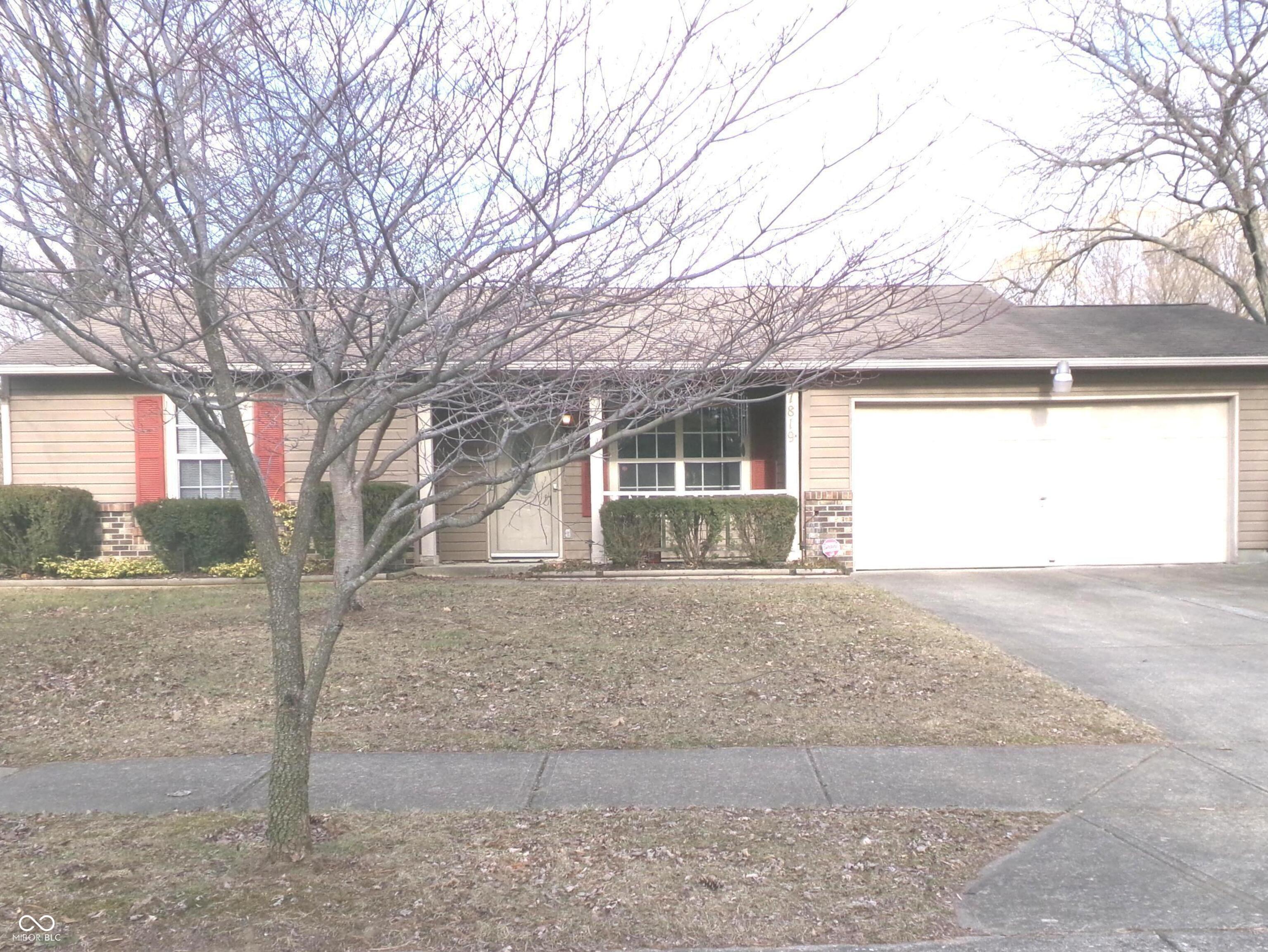 7819 Inverness Drive Indianapolis, IN 46237 - Photo 1 of 16
