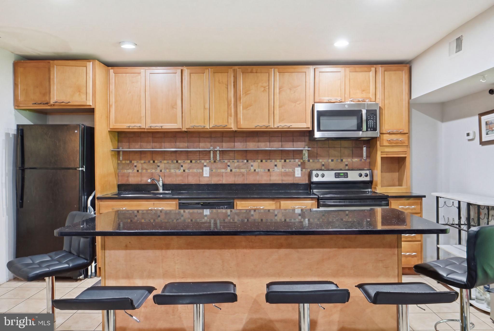 11650 Stoneview Square, Unit 90/22C Reston, VA 20191 - Photo 2 of 14