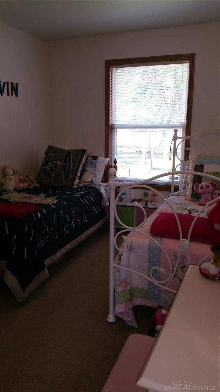 462 South Boulevard Rochester, MI 48307 - Photo 20 of 64 31243782-19.JPG