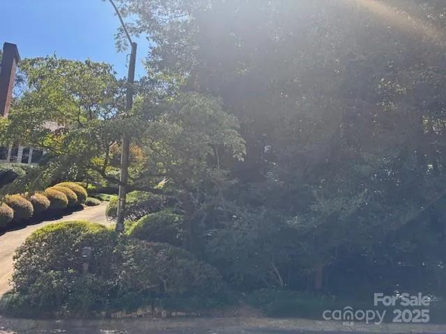 $99,900 | 1530 9th St Lane Northwest, Hickory, NC 28601