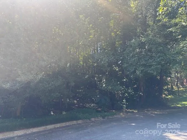 $99,900 | 1530 9th St Lane Northwest, Hickory, NC 28601