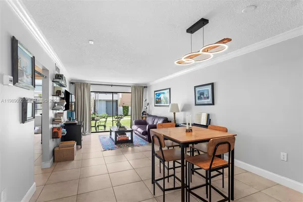$265,000 | 8287 Southwest 128th Street, Unit 109, Pinecrest, FL 33156