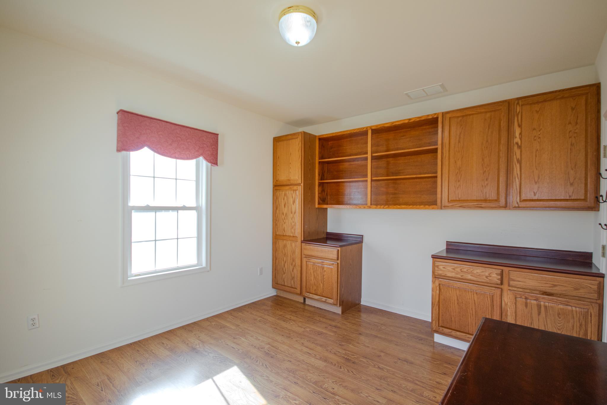 918 Winding Way Salisbury, MD 21804 - Photo 21 of 49 Office