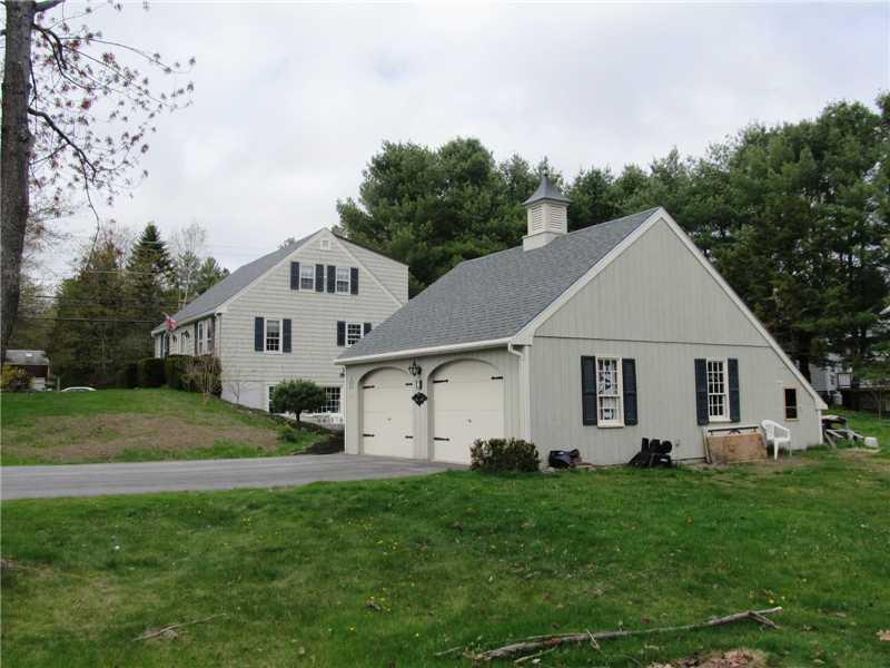 2 Hedgerow Drive Cumberland, ME 04021 - Photo 32 of 32 Exterior Front.